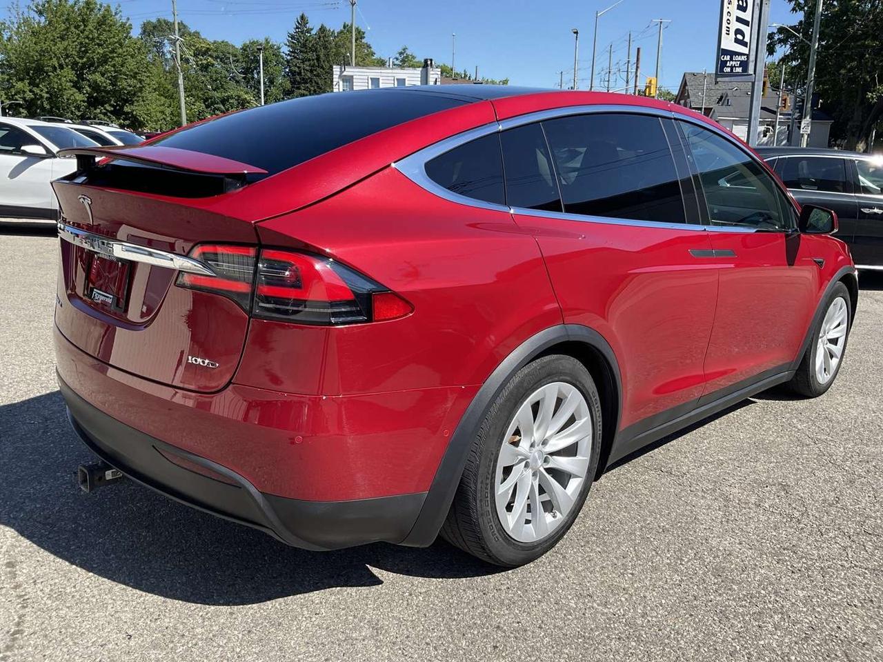 2017 Tesla Model X 100D - 7 PASS! LEATHER! NAV! CAMERAS! Photo