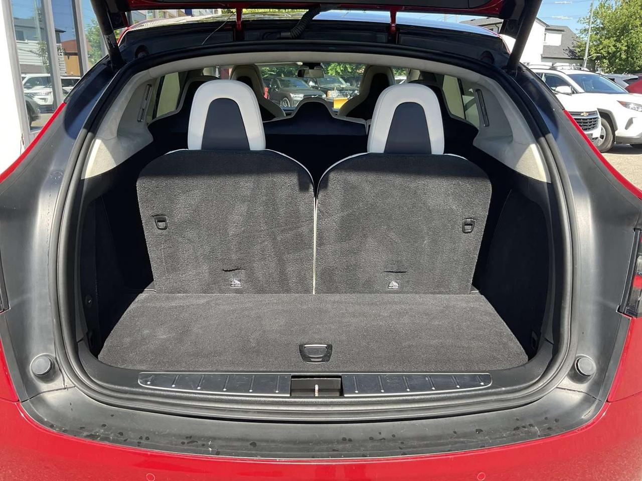 2017 Tesla Model X 100D - 7 PASS! LEATHER! NAV! CAMERAS! Photo