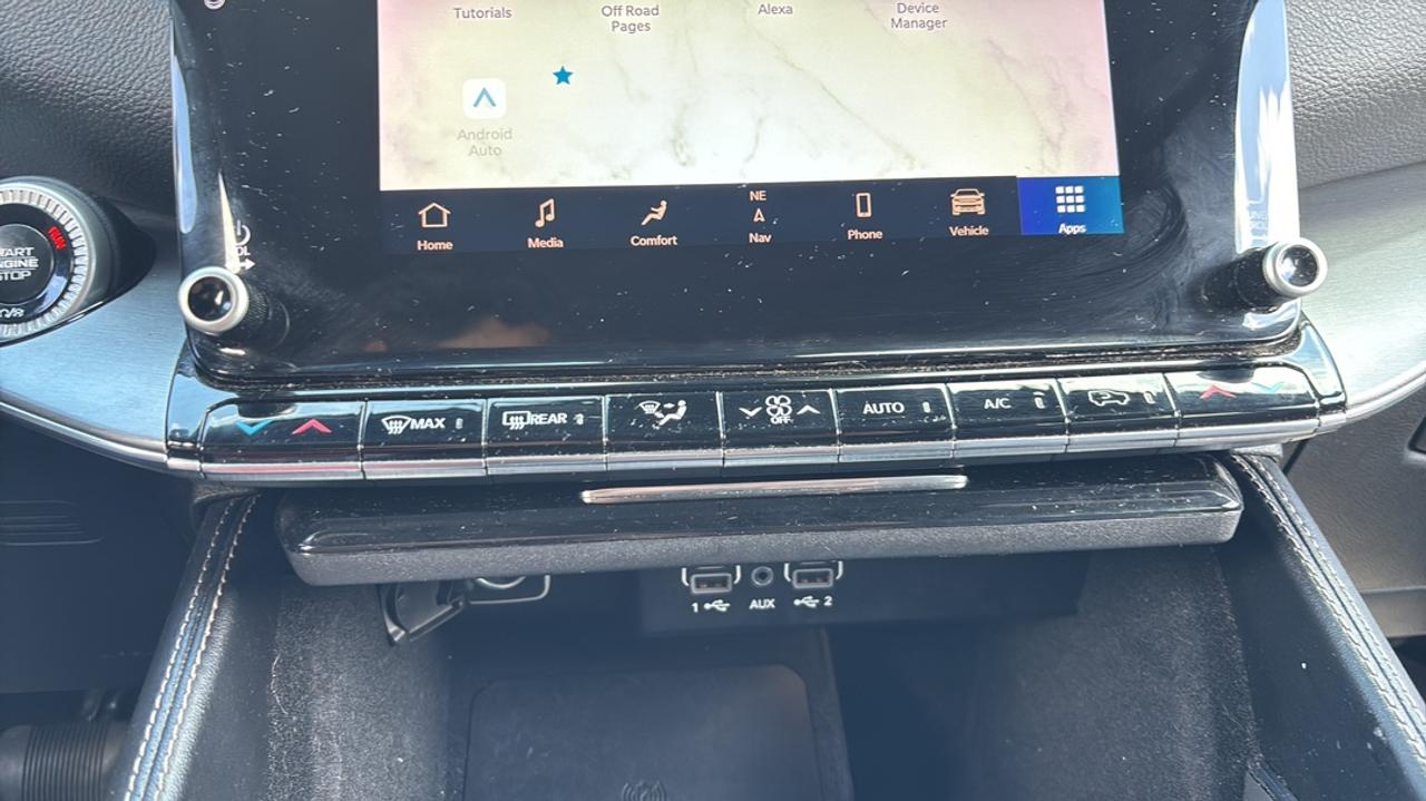 2024 Jeep Wagoneer Series 2, 3.0L, Leather, Heated & Cooled Seats Photo