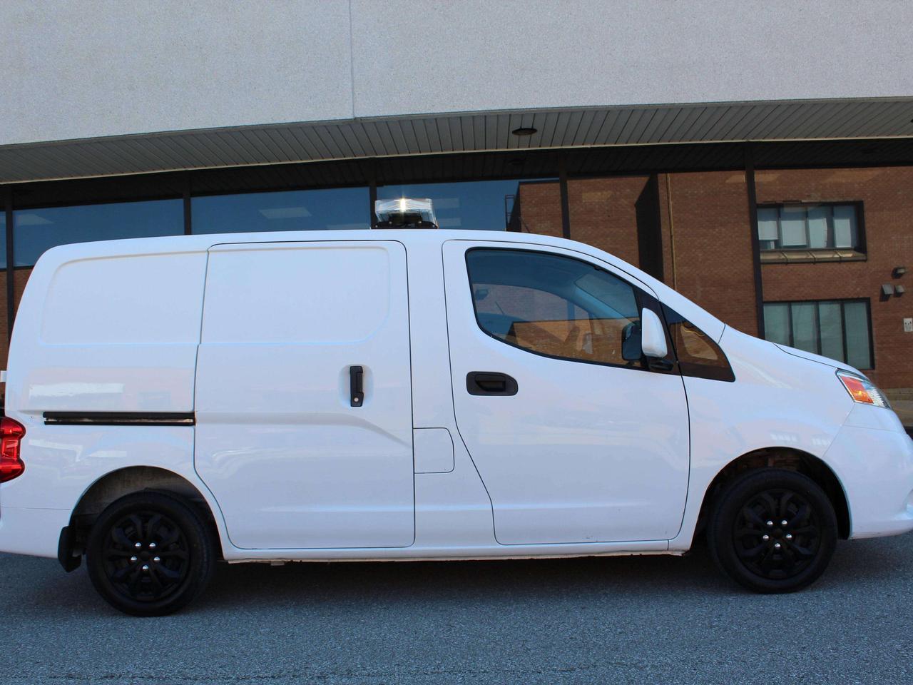 2017 Nissan NV200 SV - DUAL SLIDING DOORS - SHELVES Photo