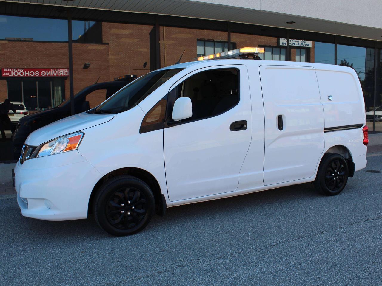 2017 Nissan NV200 SV - DUAL SLIDING DOORS - SHELVES Photo