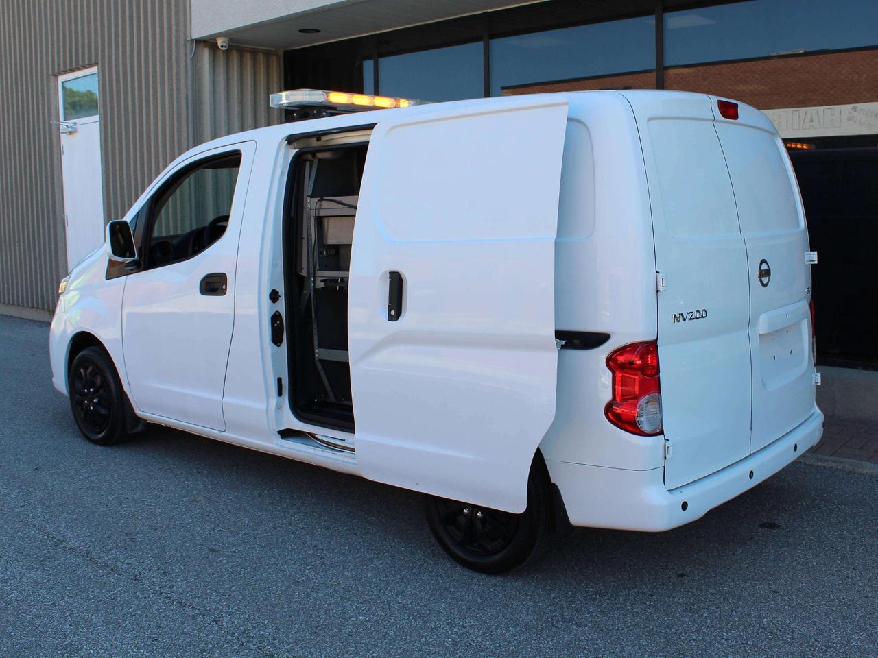 2017 Nissan NV200 SV - DUAL SLIDING DOORS - SHELVES Photo