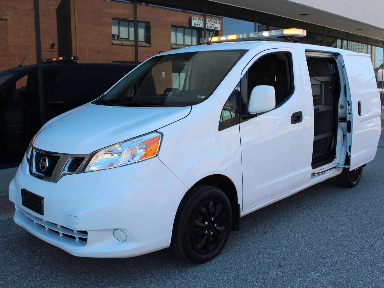 2017 Nissan NV200 SV - DUAL SLIDING DOORS - SHELVES Photo
