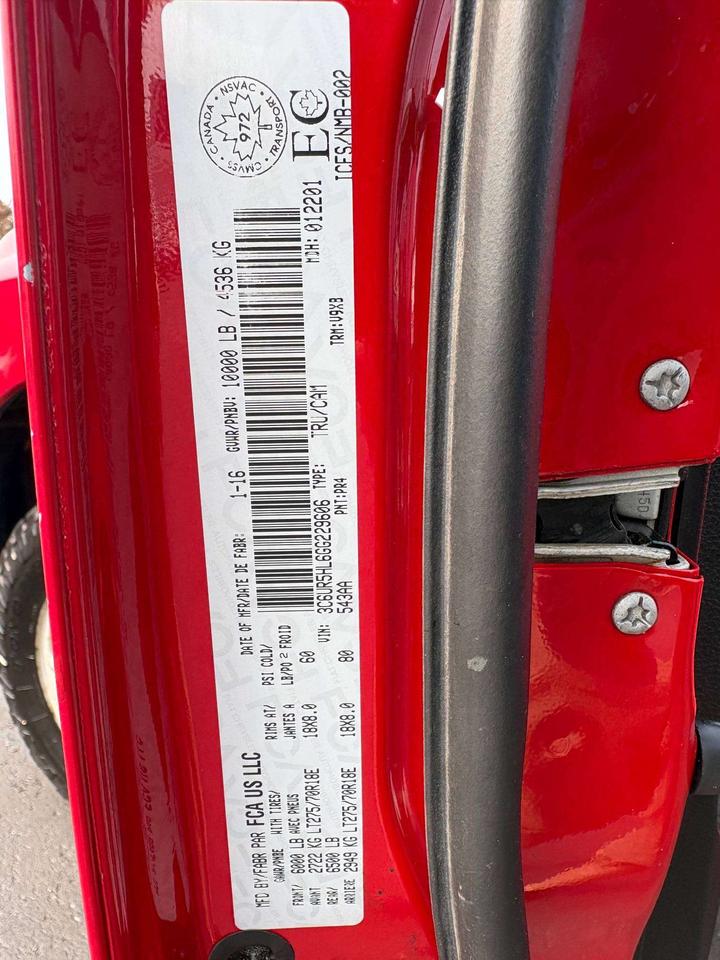 2016 RAM 2500 CREW -- DIESEL -- 4X4 -- LONG BOX - CERTIFIED Photo
