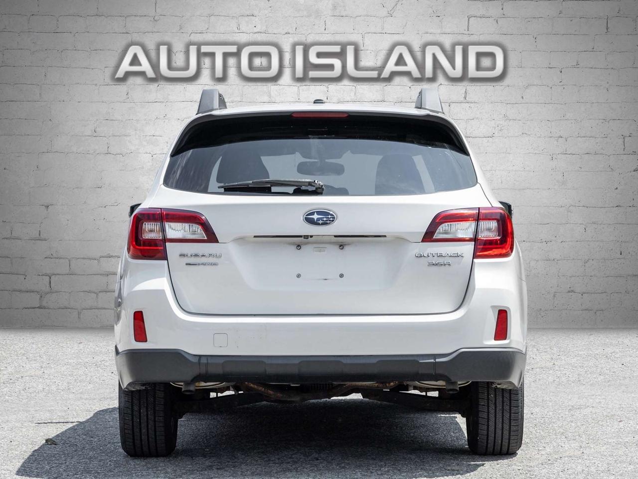 2015 Subaru Outback CVT 3.6R w/Limited & Tech Pkg, Nav, Camera, Leather, Sunroof Photo