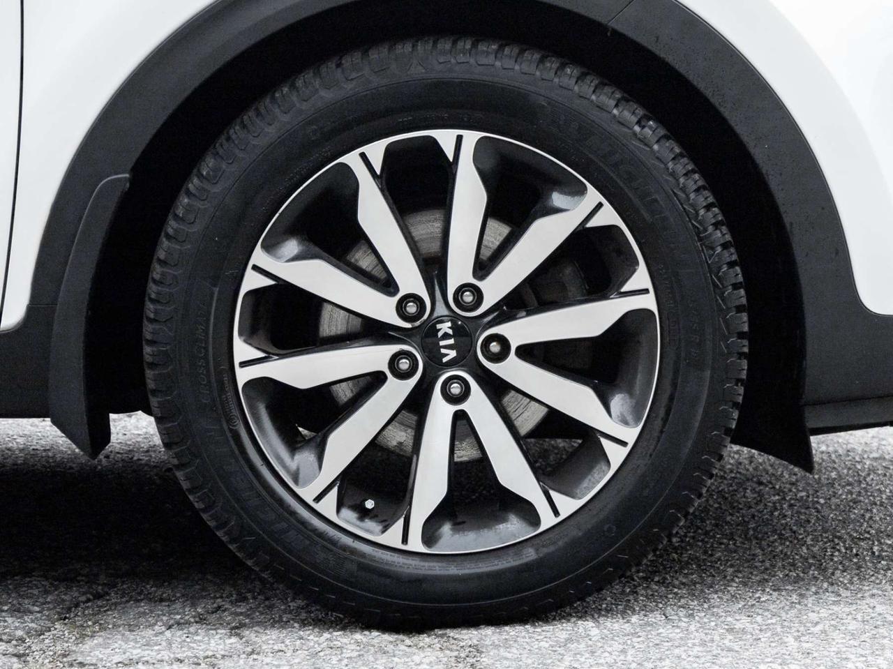 2017 Kia Sportage EX -NO Accidents-18in Alloys-CarPlay-BlindSpot-Heated Seats/Steering Photo