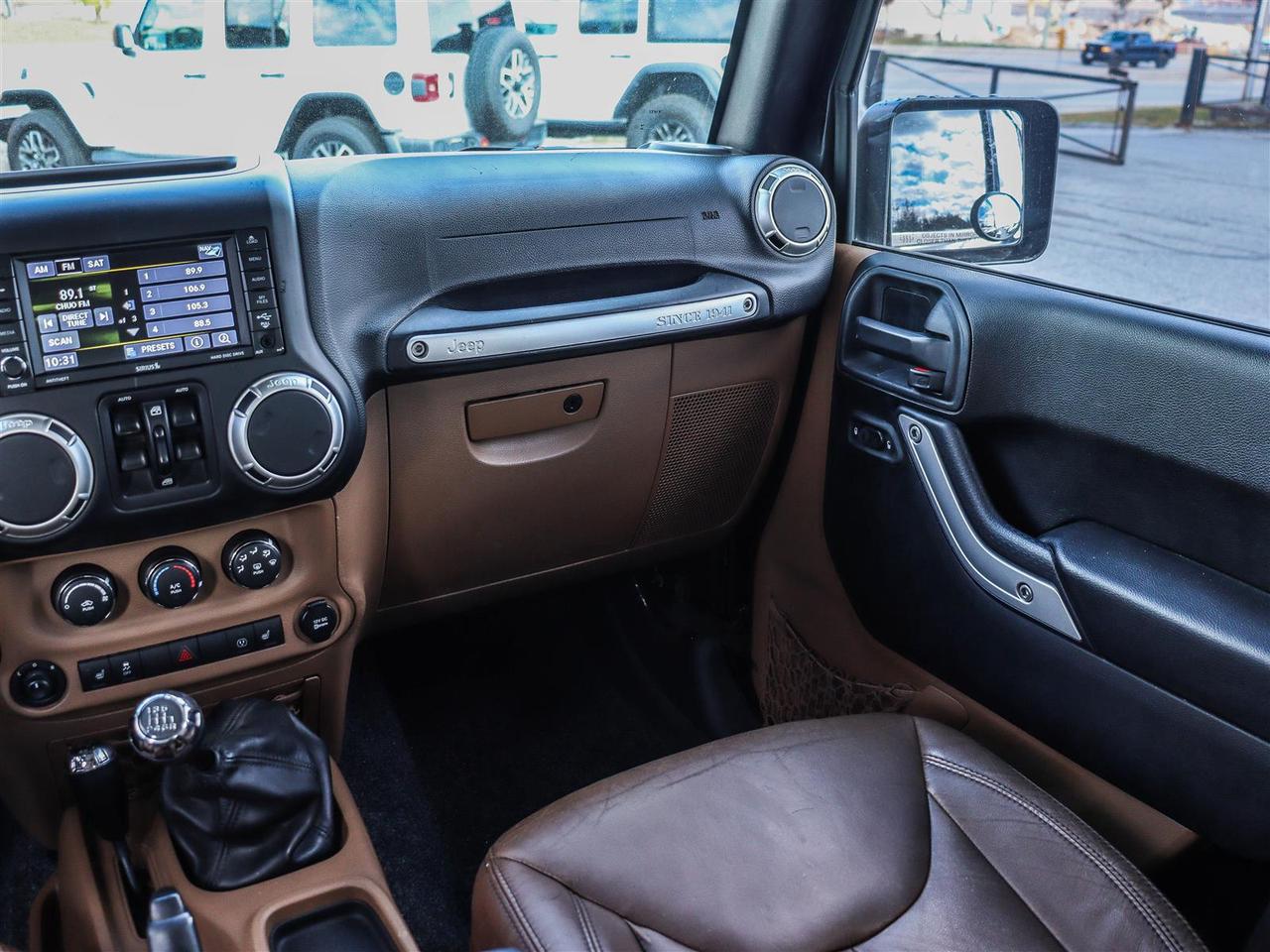 2017 Jeep Wrangler 4WD 4DR SAHARA Photo
