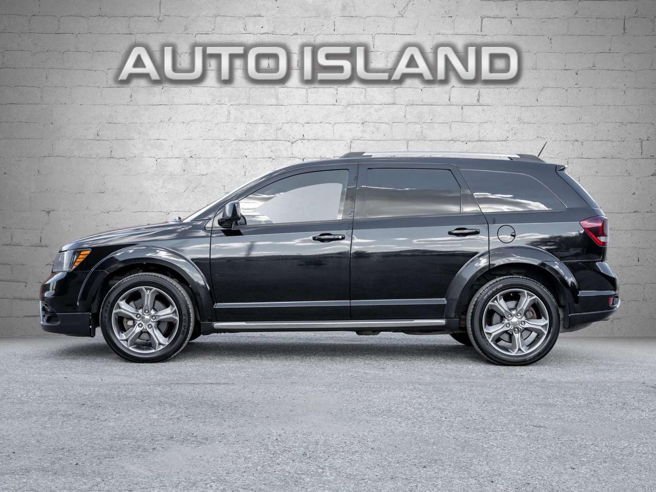 2017 Dodge Journey AWD Crossroad, Nav, Camera, Leather, Sunroof Photo