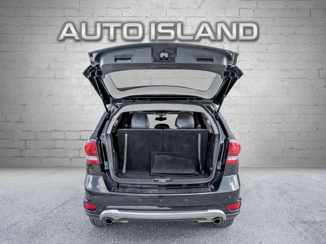 2017 Dodge Journey AWD Crossroad, Nav, Camera, Leather, Sunroof Photo