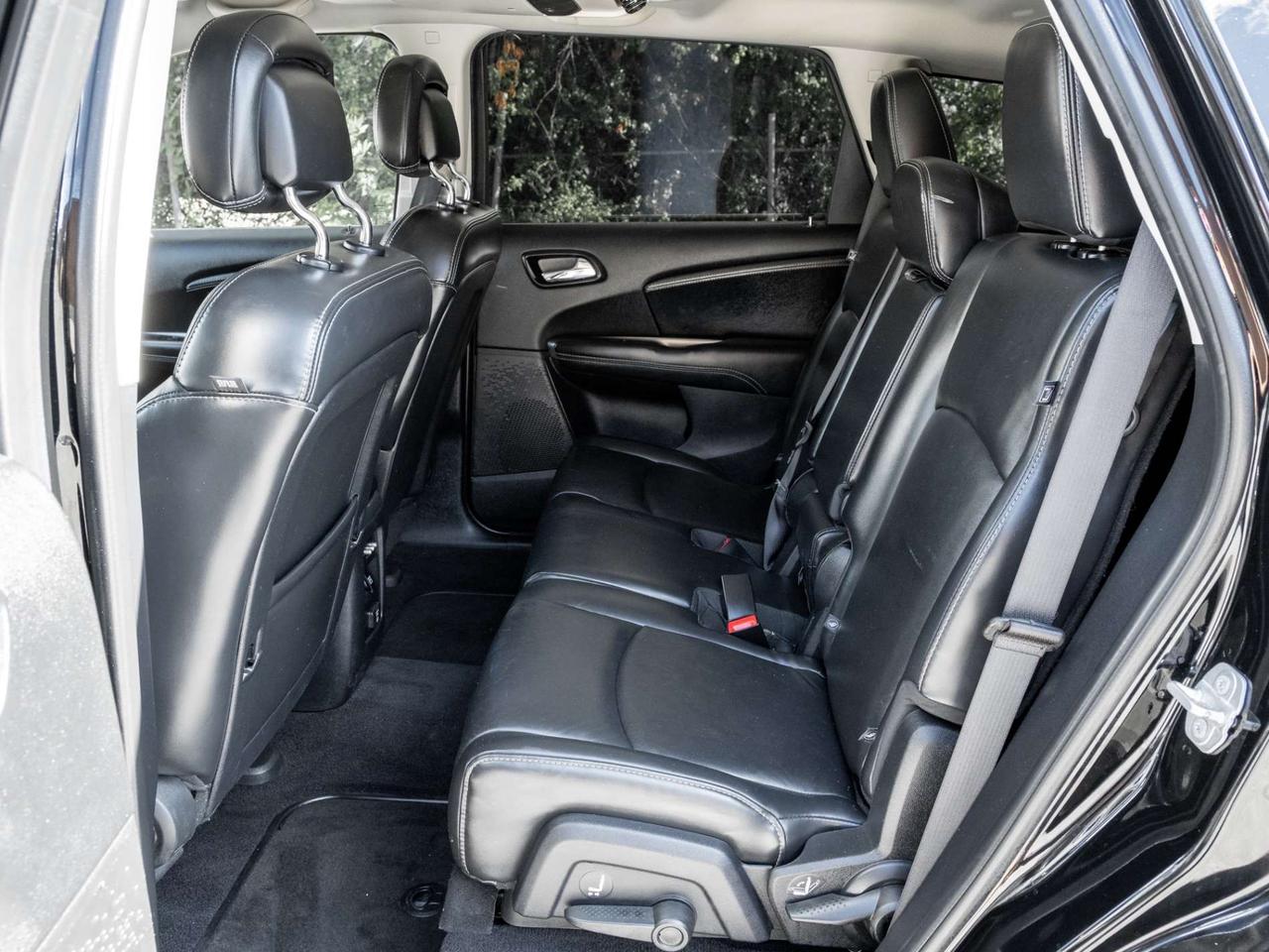 2017 Dodge Journey AWD Crossroad, Nav, Camera, Leather, Sunroof Photo
