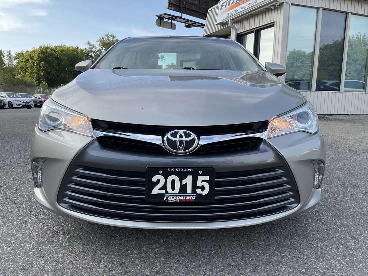 2015 Toyota Camry LE - BACK-UP CAM! BLUETOOTH! LOW MILEAGE! Photo1