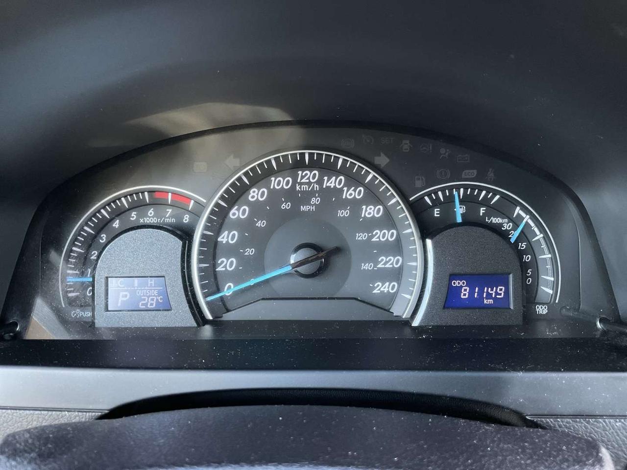 2015 Toyota Camry LE - BACK-UP CAM! BLUETOOTH! LOW MILEAGE! Photo