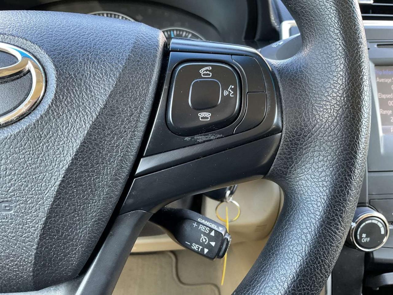 2015 Toyota Camry LE - BACK-UP CAM! BLUETOOTH! LOW MILEAGE! Photo