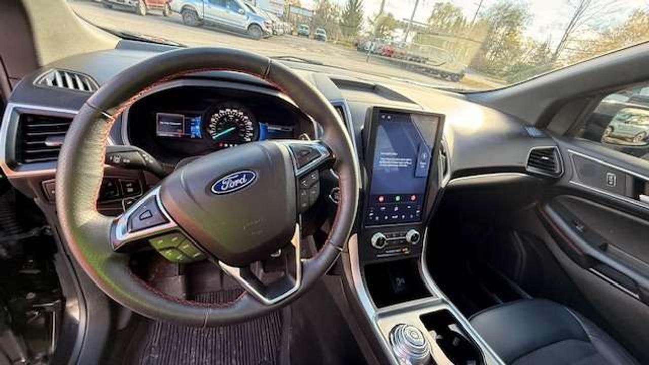 2024 Ford Edge ST LINE AWD, MOONROOF, LEATHER 2.0L Photo