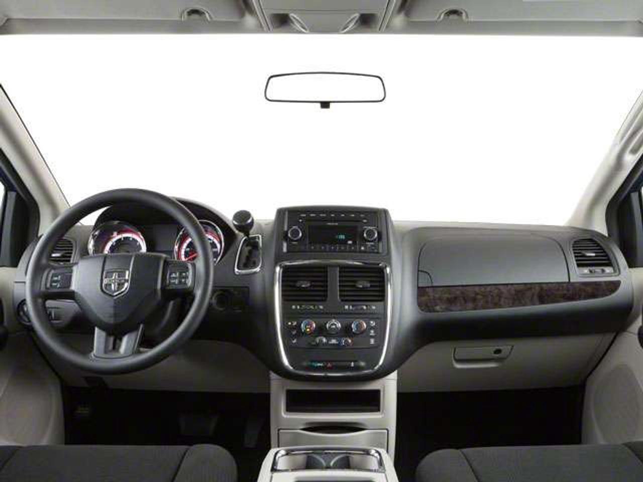 2011 Dodge Grand Caravan 4dr Wgn SXT Photo