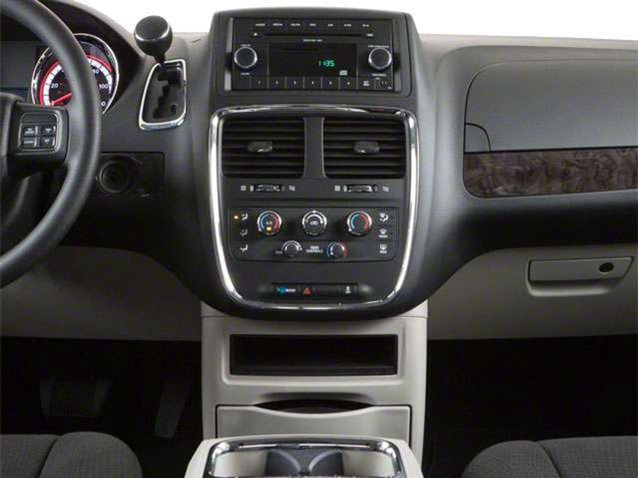 2011 Dodge Grand Caravan 4dr Wgn SXT Photo
