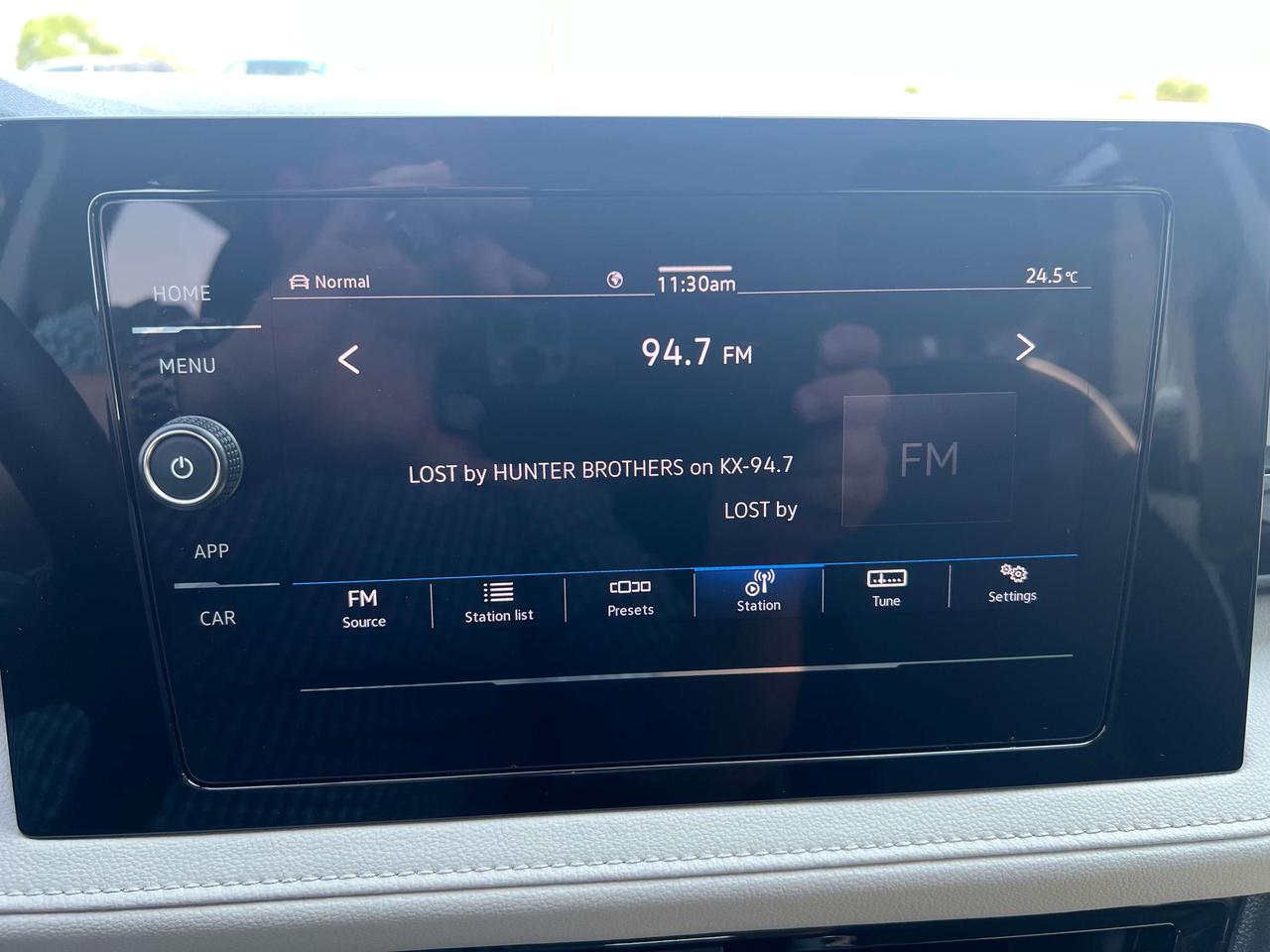 2025 Volkswagen Taos Trendline AWD *HEATED SEATS *WIRELESS CARPLAY Photo