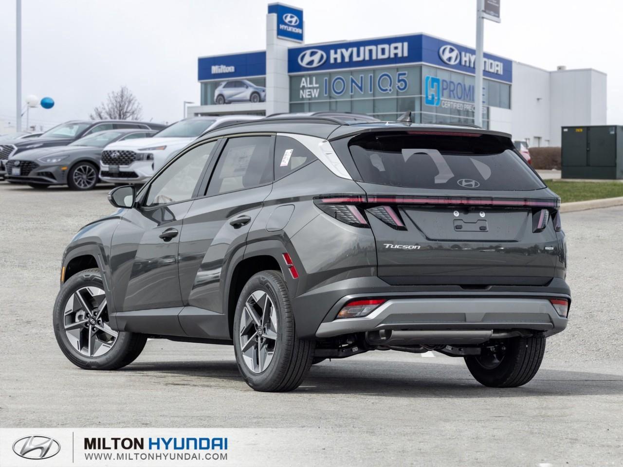 2026 Hyundai Tucson Preferred w/Trend Package 4dr All-Wheel Drive Photo4