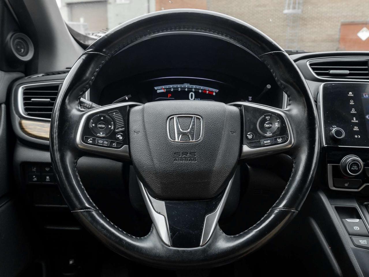 2017 Honda CR-V AWD Touring, Nav, Camera, Leather, Sunroof Photo