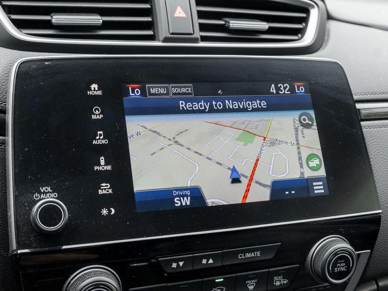 2017 Honda CR-V AWD Touring, Nav, Camera, Leather, Sunroof Photo