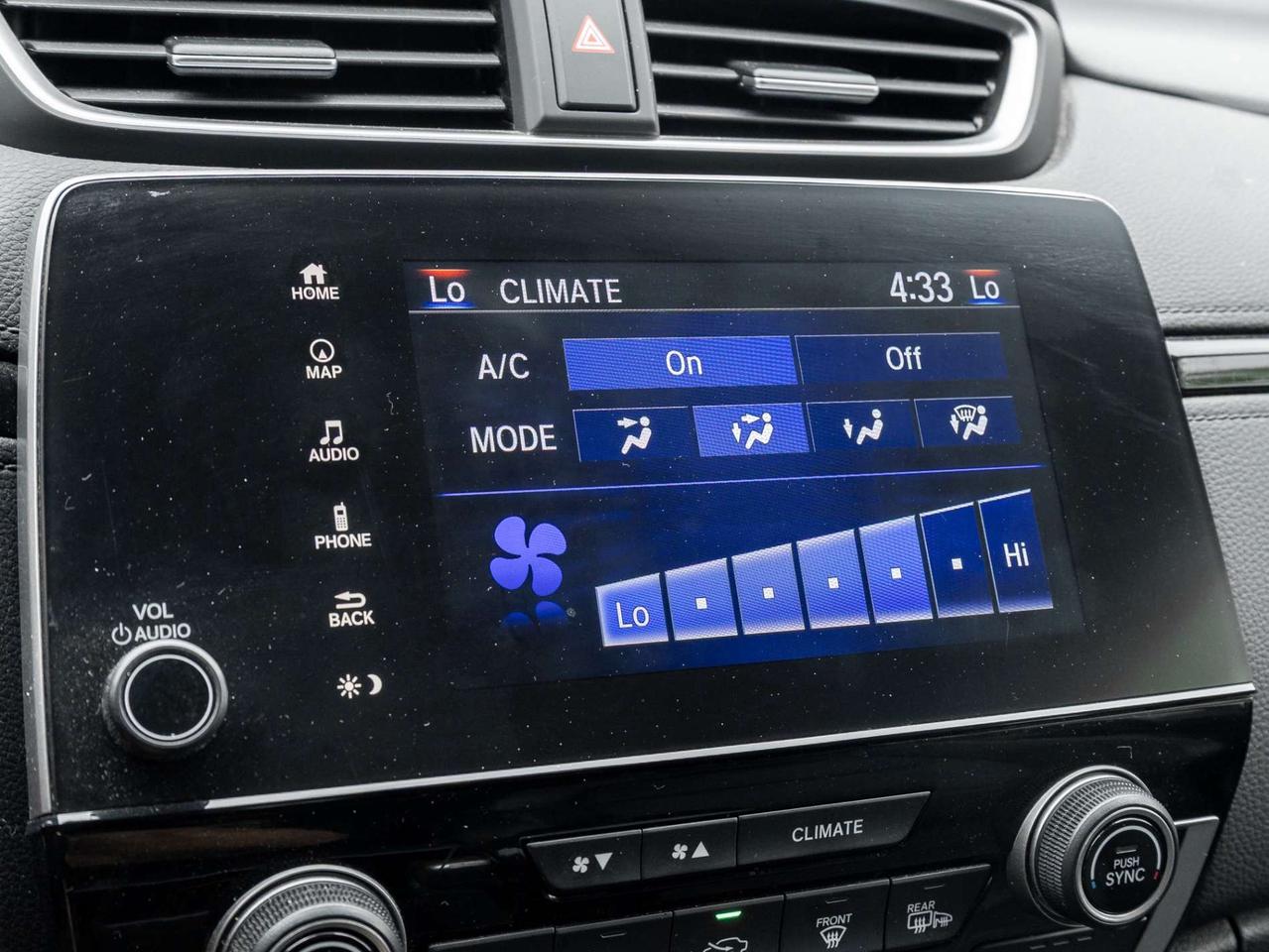 2017 Honda CR-V AWD Touring, Nav, Camera, Leather, Sunroof Photo