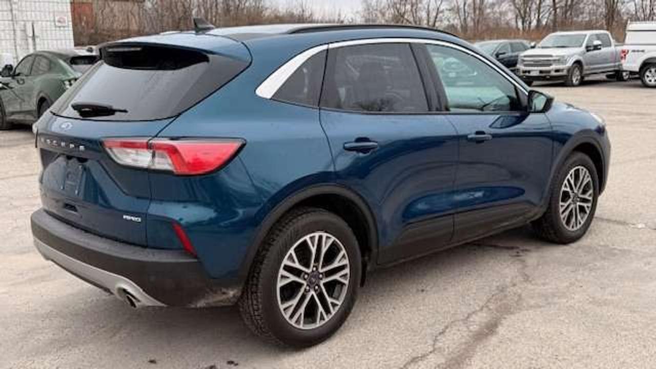 2020 Ford Escape SEL AWD, LEATHER, POWER LIFTGATE, 1 OWNER Photo