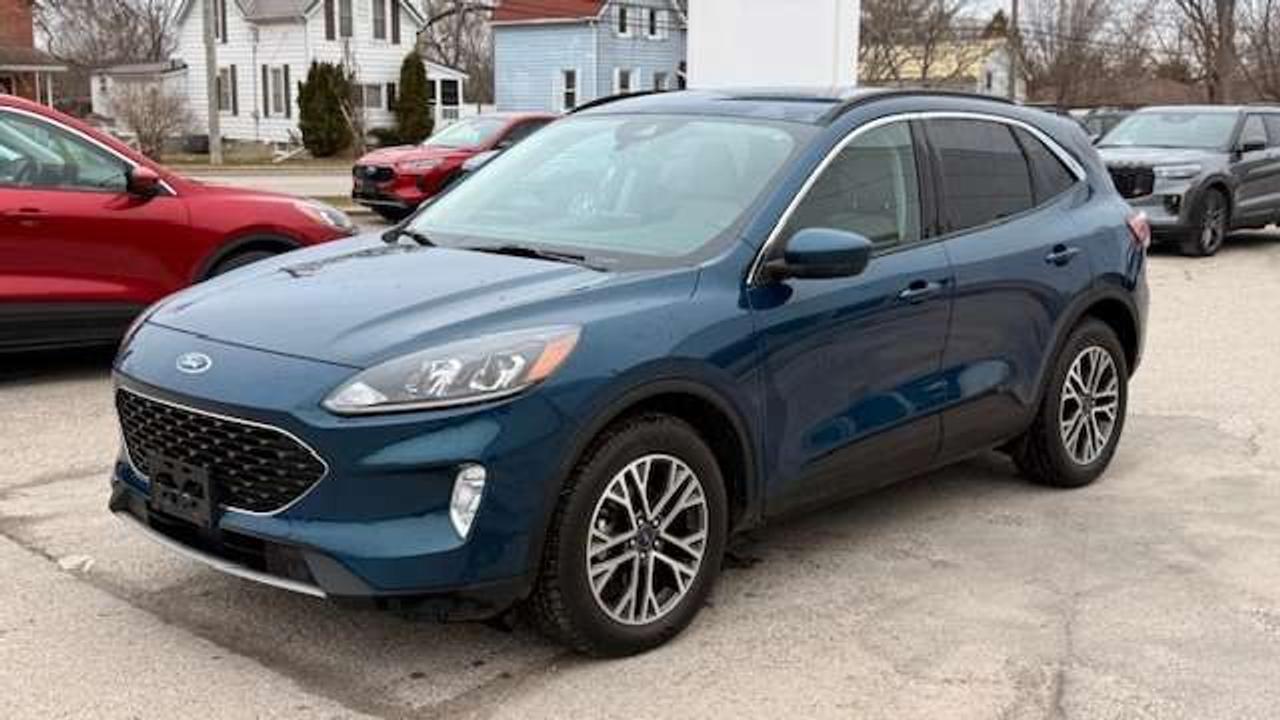 2020 Ford Escape SEL AWD, LEATHER, POWER LIFTGATE, 1 OWNER Photo5