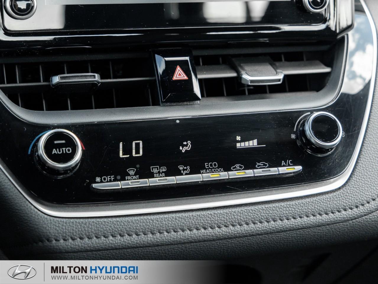 2022 Toyota Corolla SE 4dr Sedan Photo