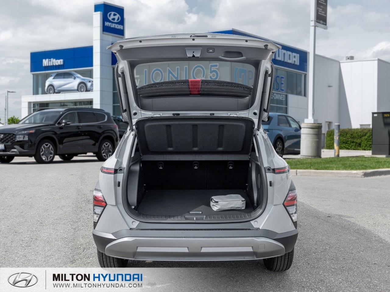 2027 Hyundai KONA 2.0L Luxury 4dr All-Wheel Drive Photo