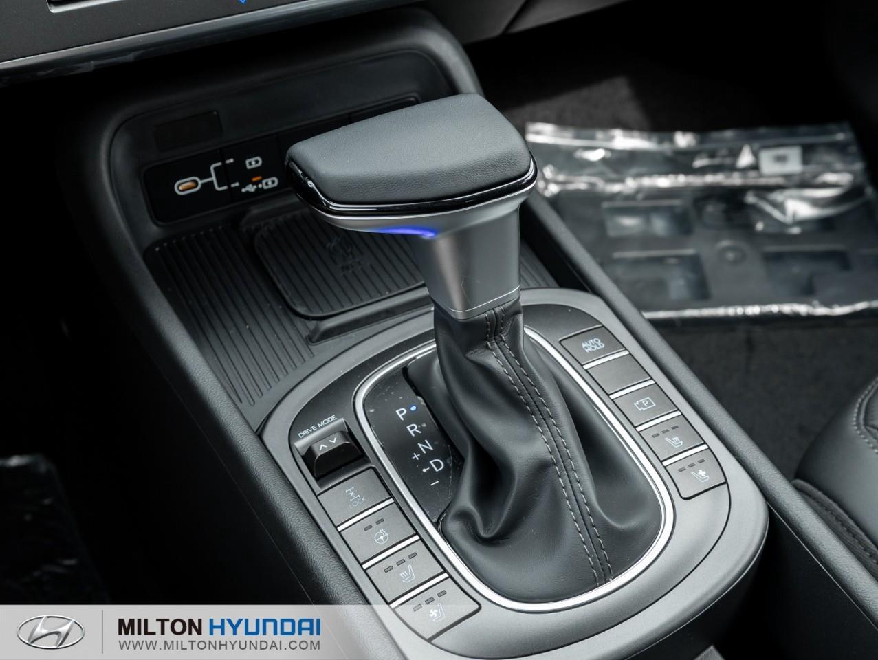 2027 Hyundai KONA 2.0L Luxury 4dr All-Wheel Drive Photo
