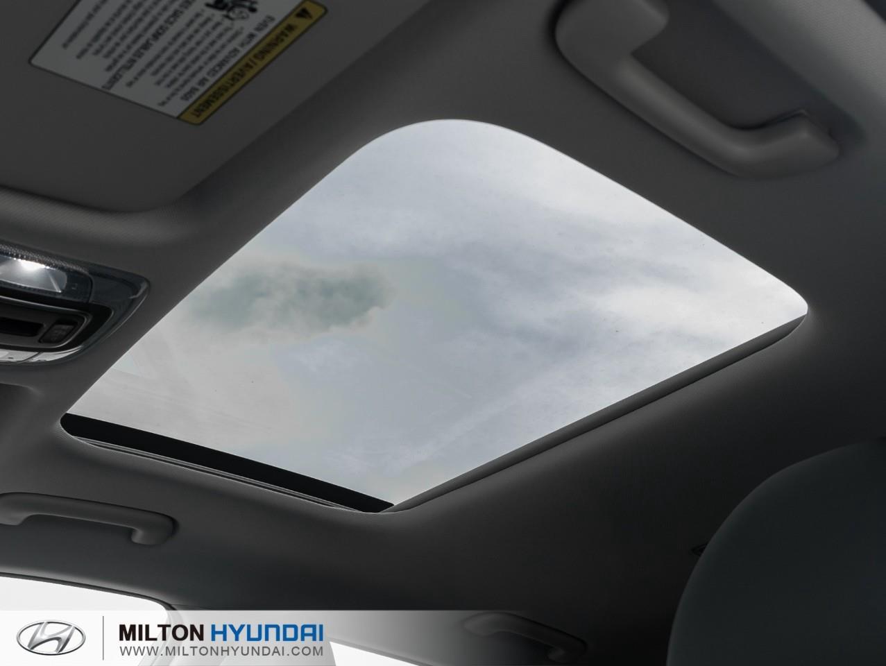 2027 Hyundai KONA 2.0L Luxury 4dr All-Wheel Drive Photo