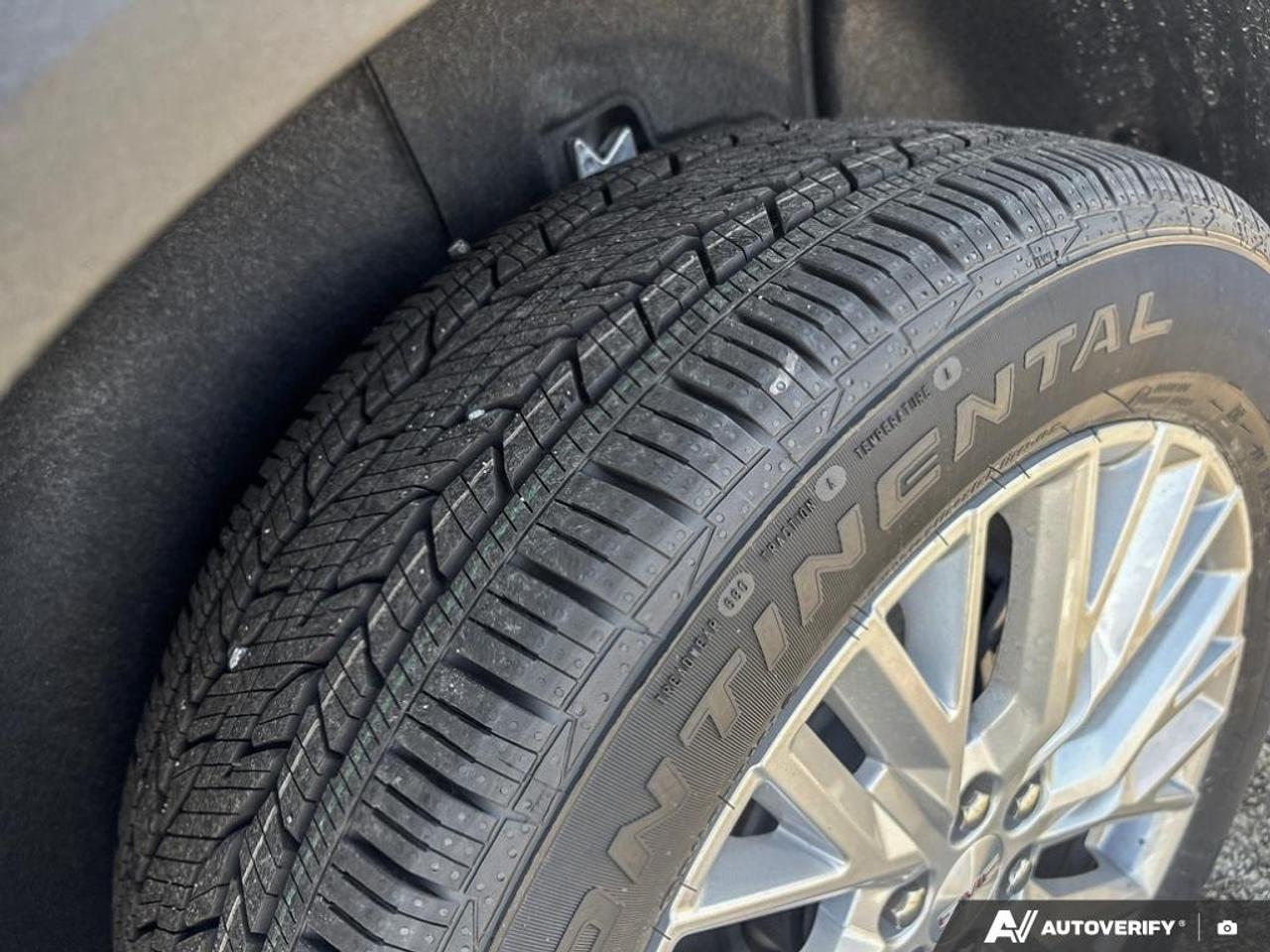 2027 GMC Acadia Elevation 4dr All-Wheel Drive Photo