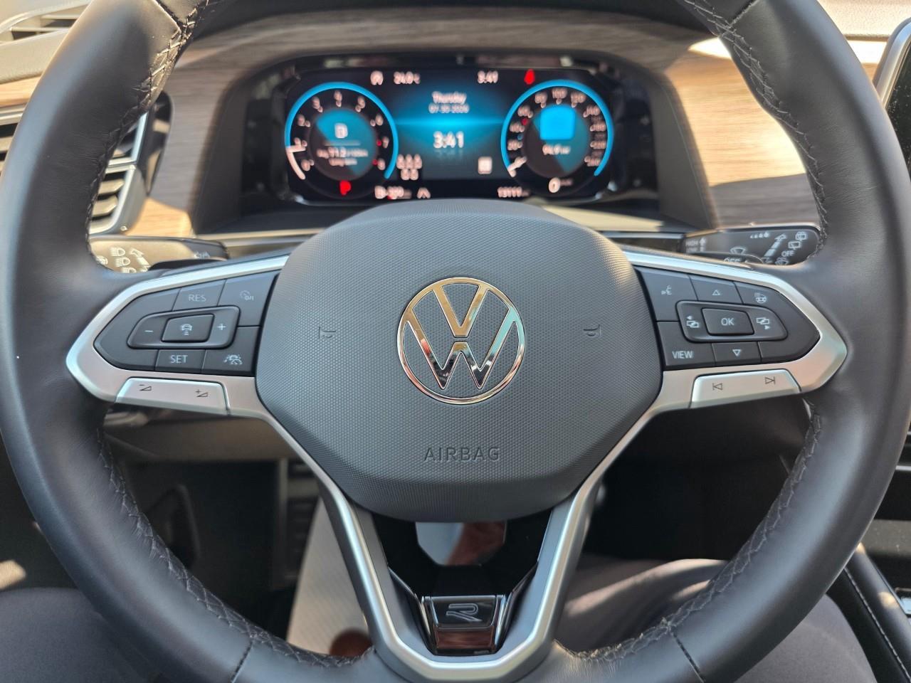 2026 Volkswagen Atlas 2.0 TSI Execline 4dr All-Wheel Drive 4MOTION Photo