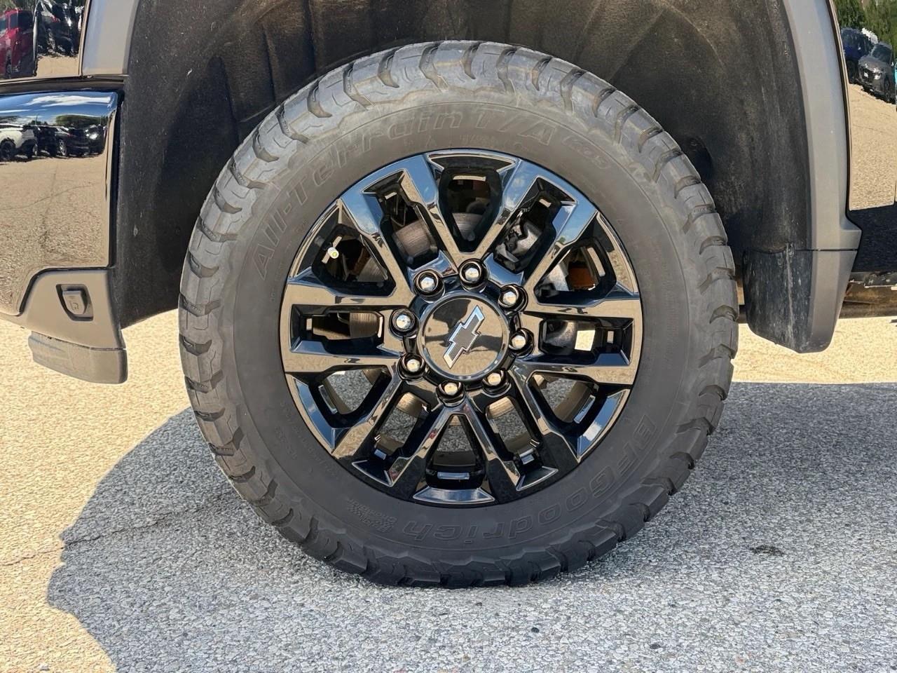 2025 Chevrolet SILVERADO 2500HD  Photo