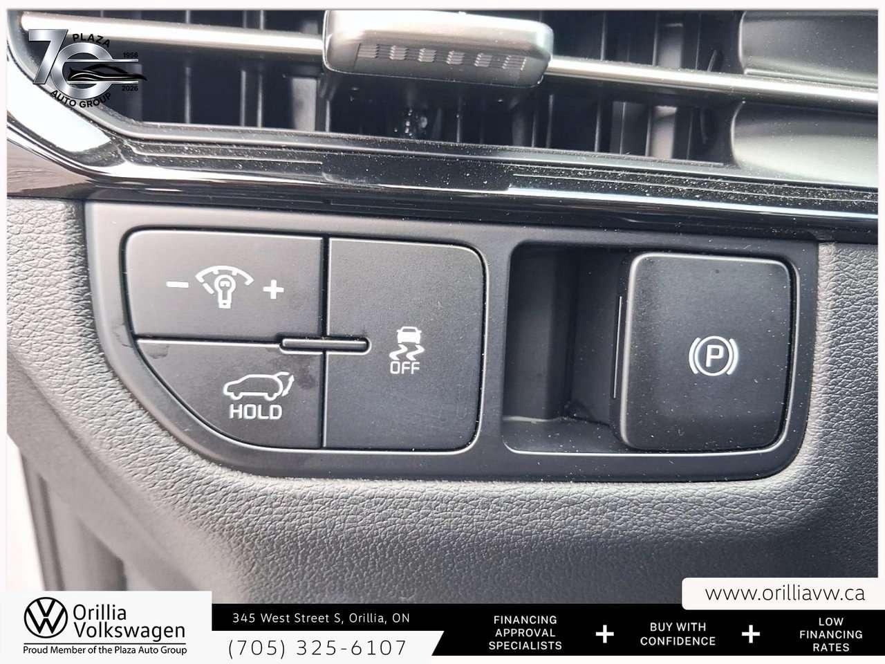 2026 Kia Sportage EX Heated Seats   Wireless Charging   Apple CarPlay / Photo