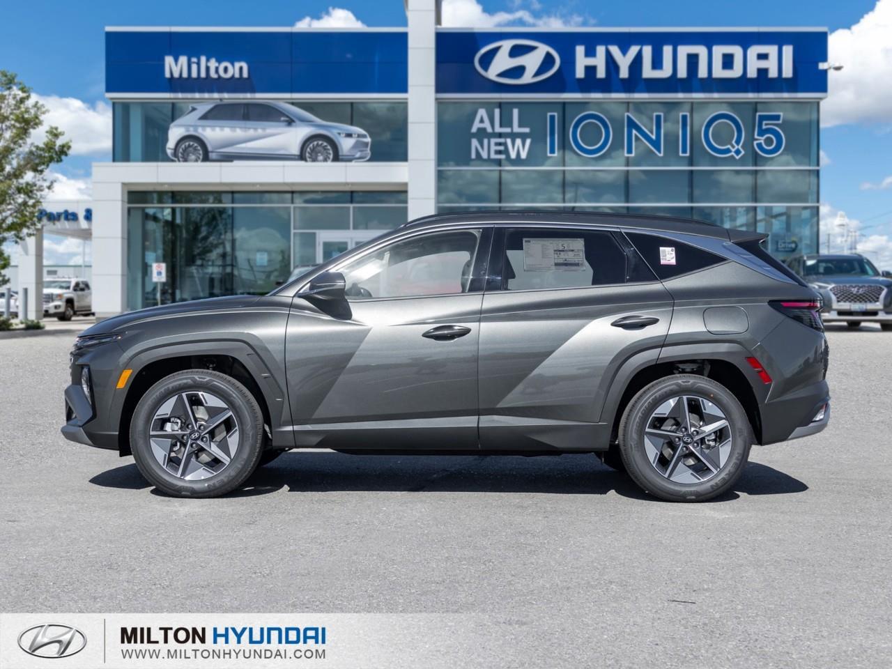 2026 Hyundai Tucson Preferred w/Trend Package 4dr All-Wheel Drive Photo2