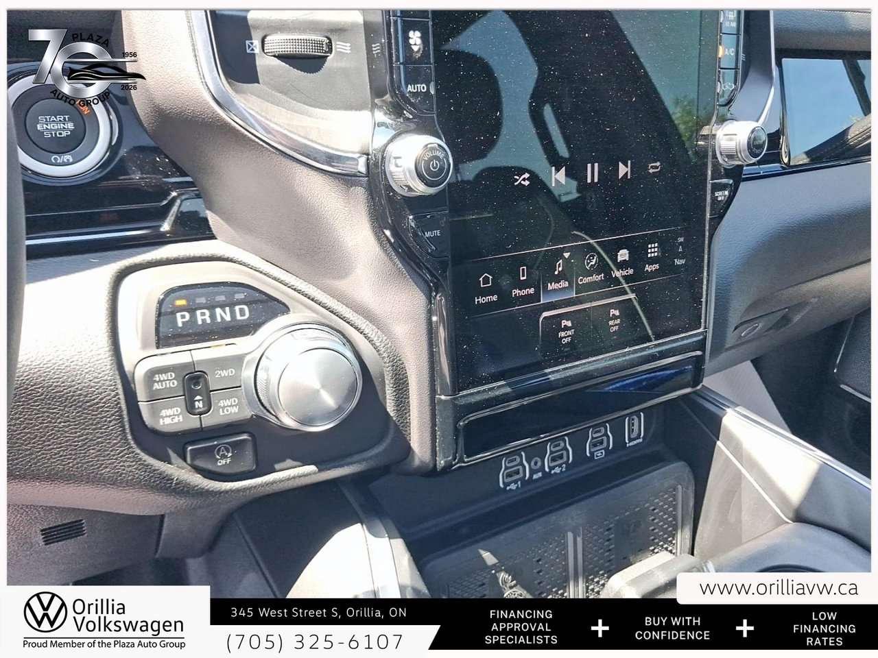 2026 RAM 1500 Laramie Panoramic Roof   Cooled Seats   Adaptive Cruise / Photo