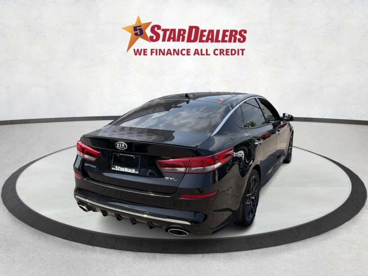 2019 Kia Optima SXL TURBO NAV LEATHER SUNROOF WE FINANCE ALL! Photo