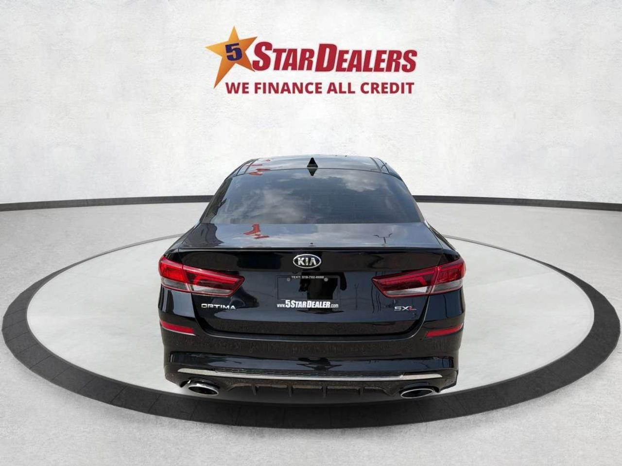 2019 Kia Optima SXL TURBO NAV LEATHER SUNROOF WE FINANCE ALL! Photo