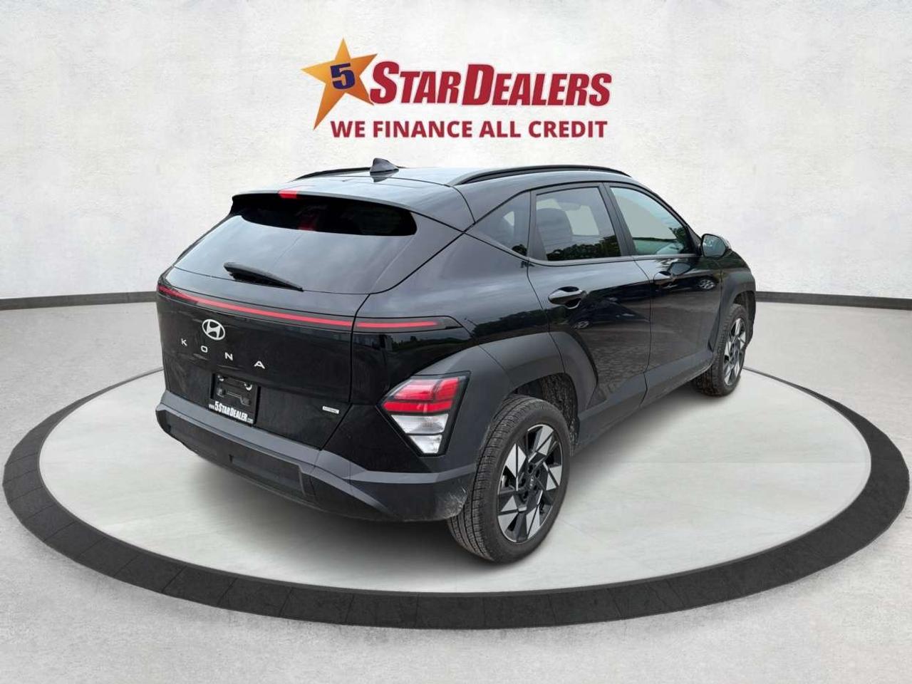 2024 Hyundai KONA Preferred AWD ADAPTIVE CRUISE WE FINANCE ALL! Photo