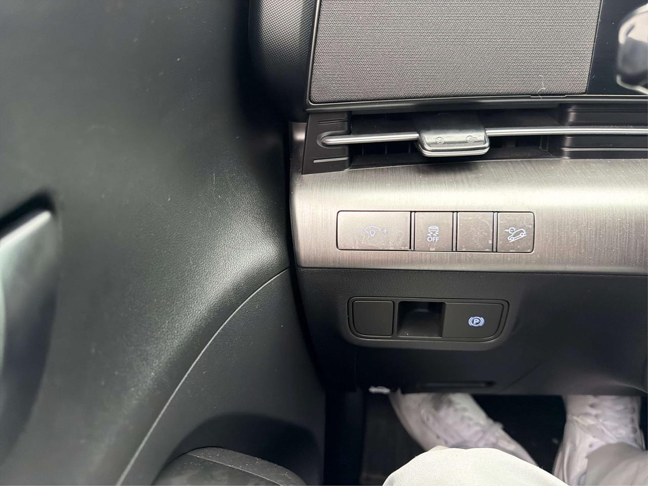 2024 Hyundai KONA Preferred AWD ADAPTIVE CRUISE WE FINANCE ALL! Photo
