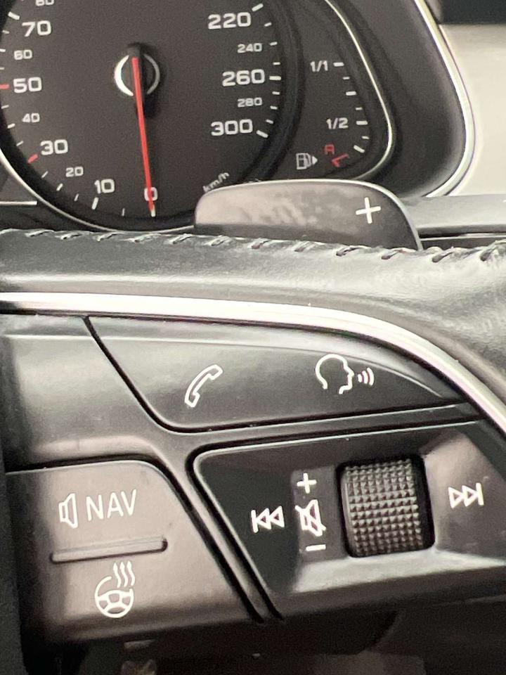 2018 Audi Q7 Komfort Photo