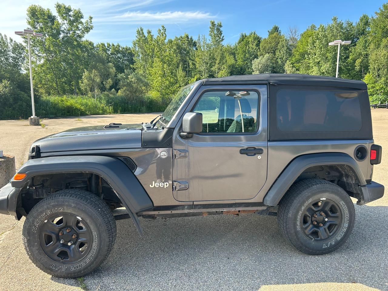 2019 Jeep Wrangler Sport 2dr 4x4 Photo5