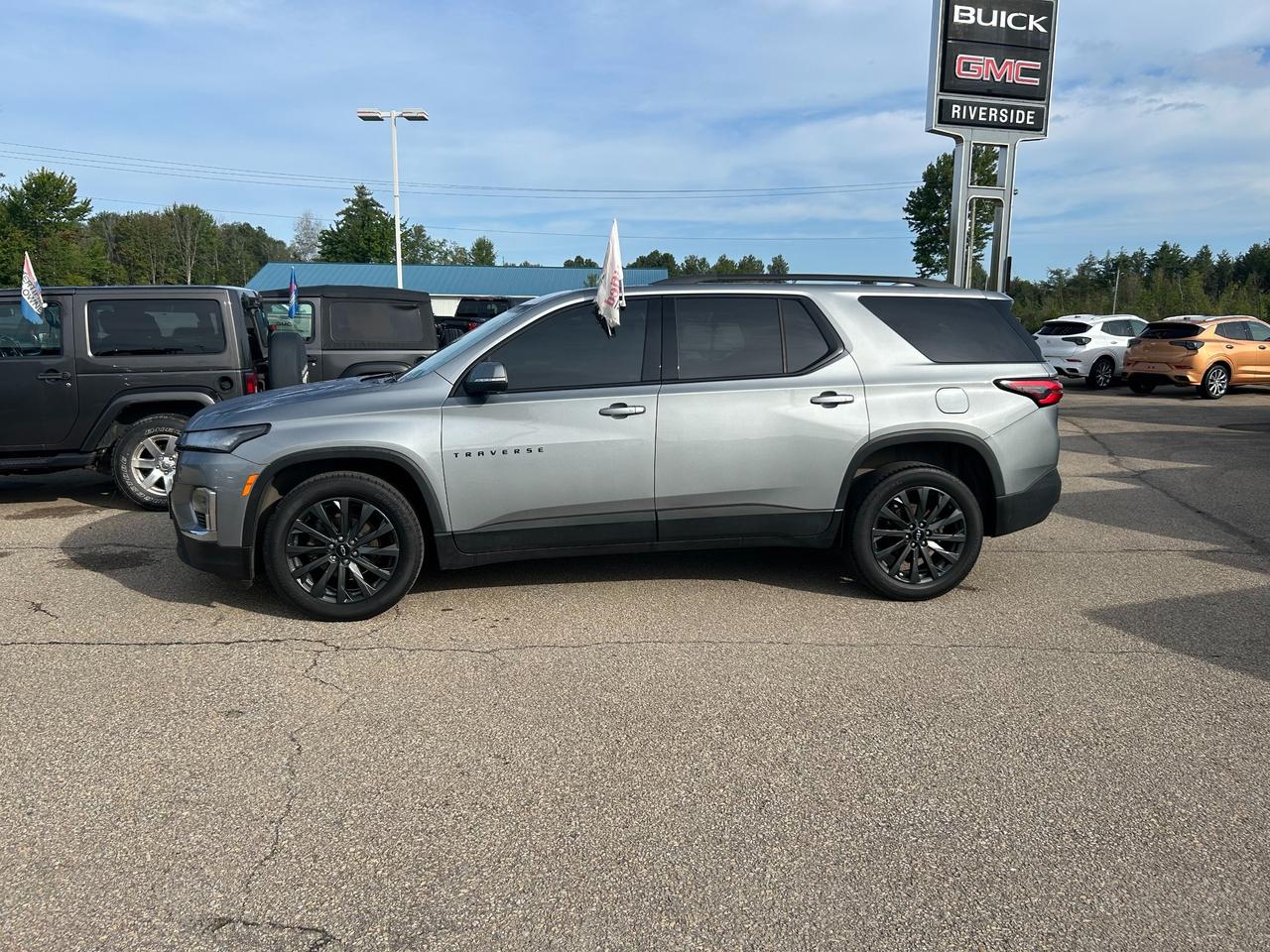 2023 Chevrolet Traverse RS All-Wheel Drive Photo