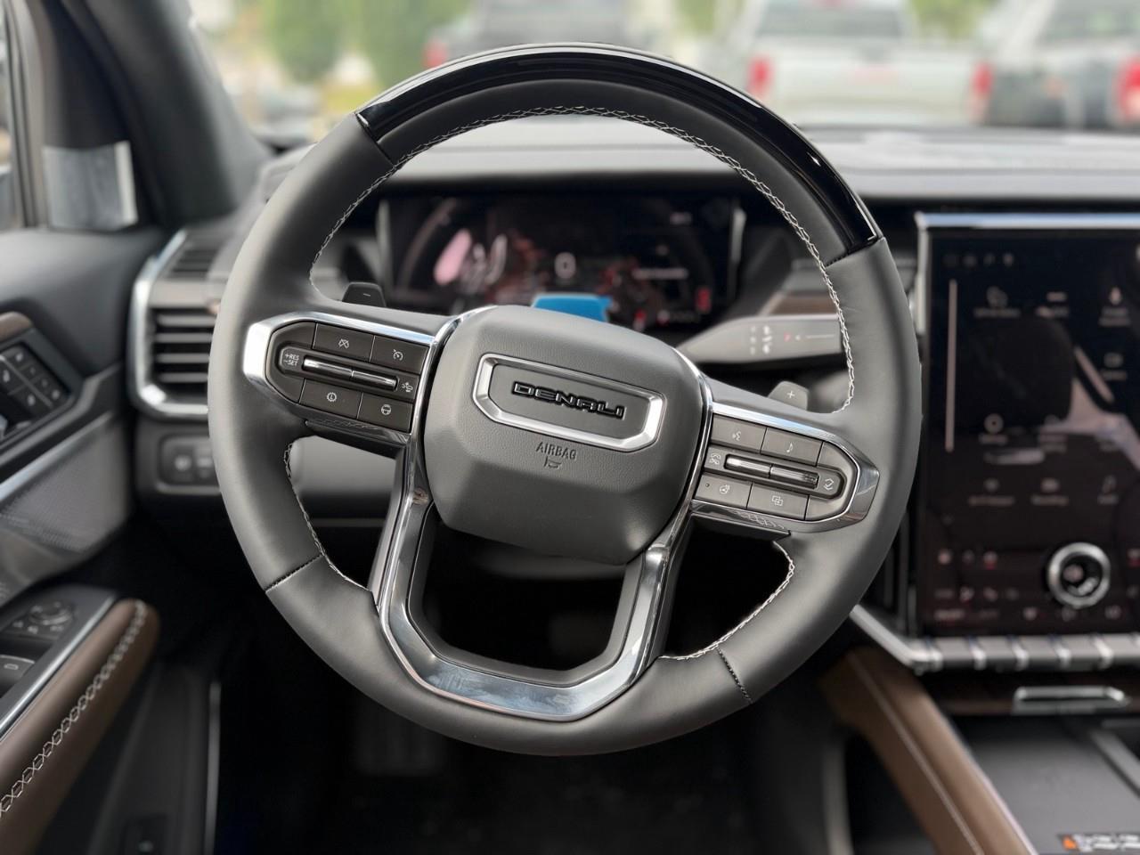 2027 GMC Acadia Denali Ultimate 4dr All-Wheel Drive Photo