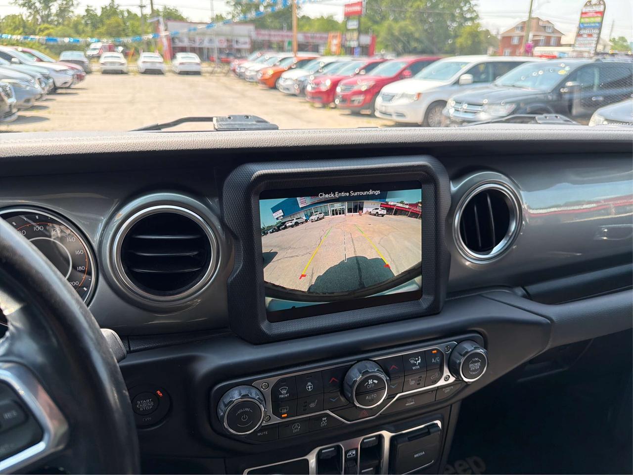 2023 Jeep Wrangler Sahara POWER SLIDING ROOF MUST SEE HOW COOL! Photo