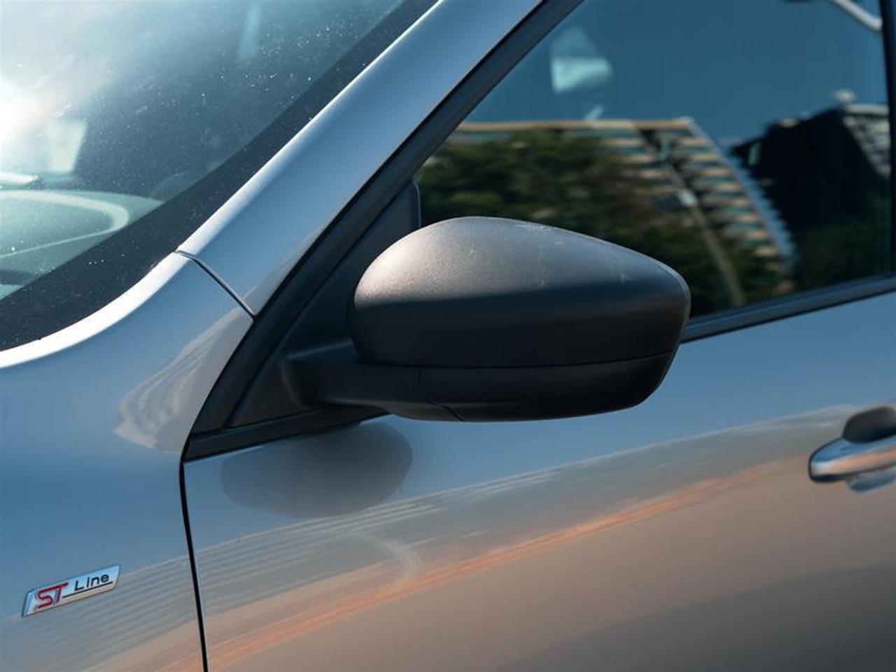 2023 Ford Escape ST-Line AWD Photo