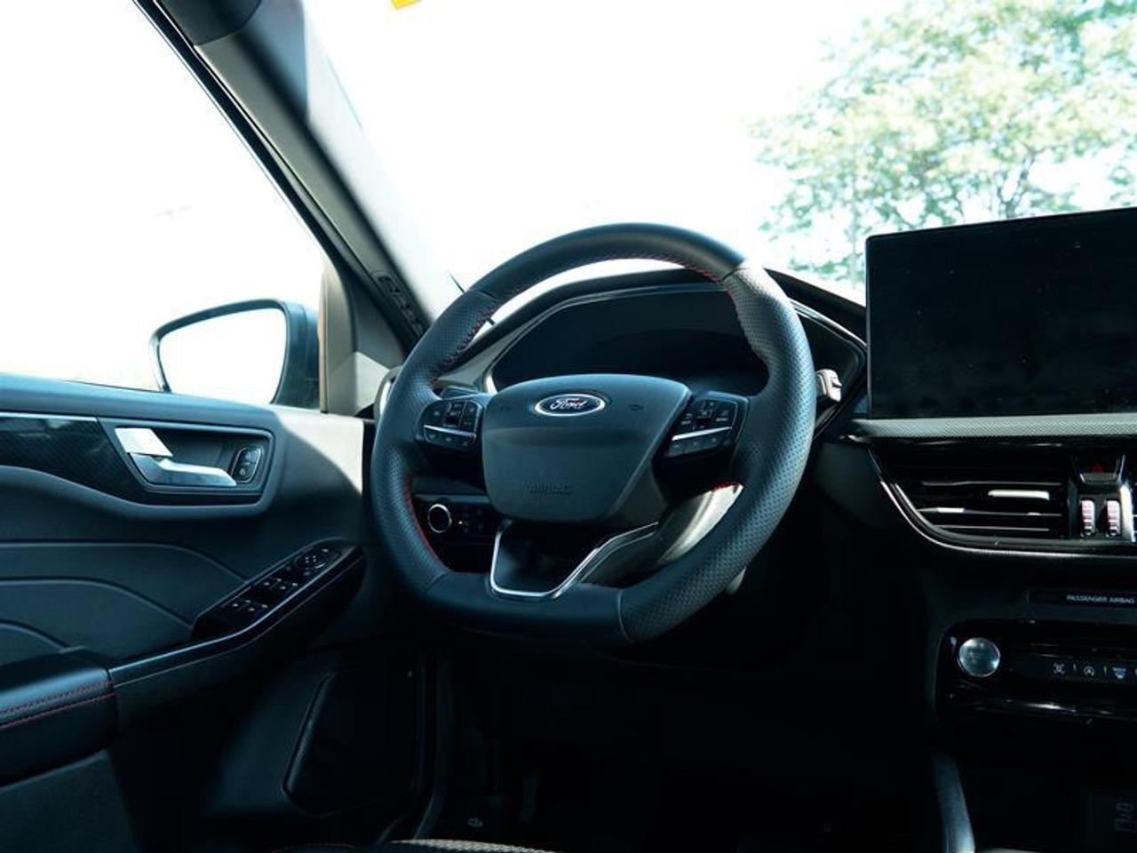 2023 Ford Escape ST-Line AWD Photo