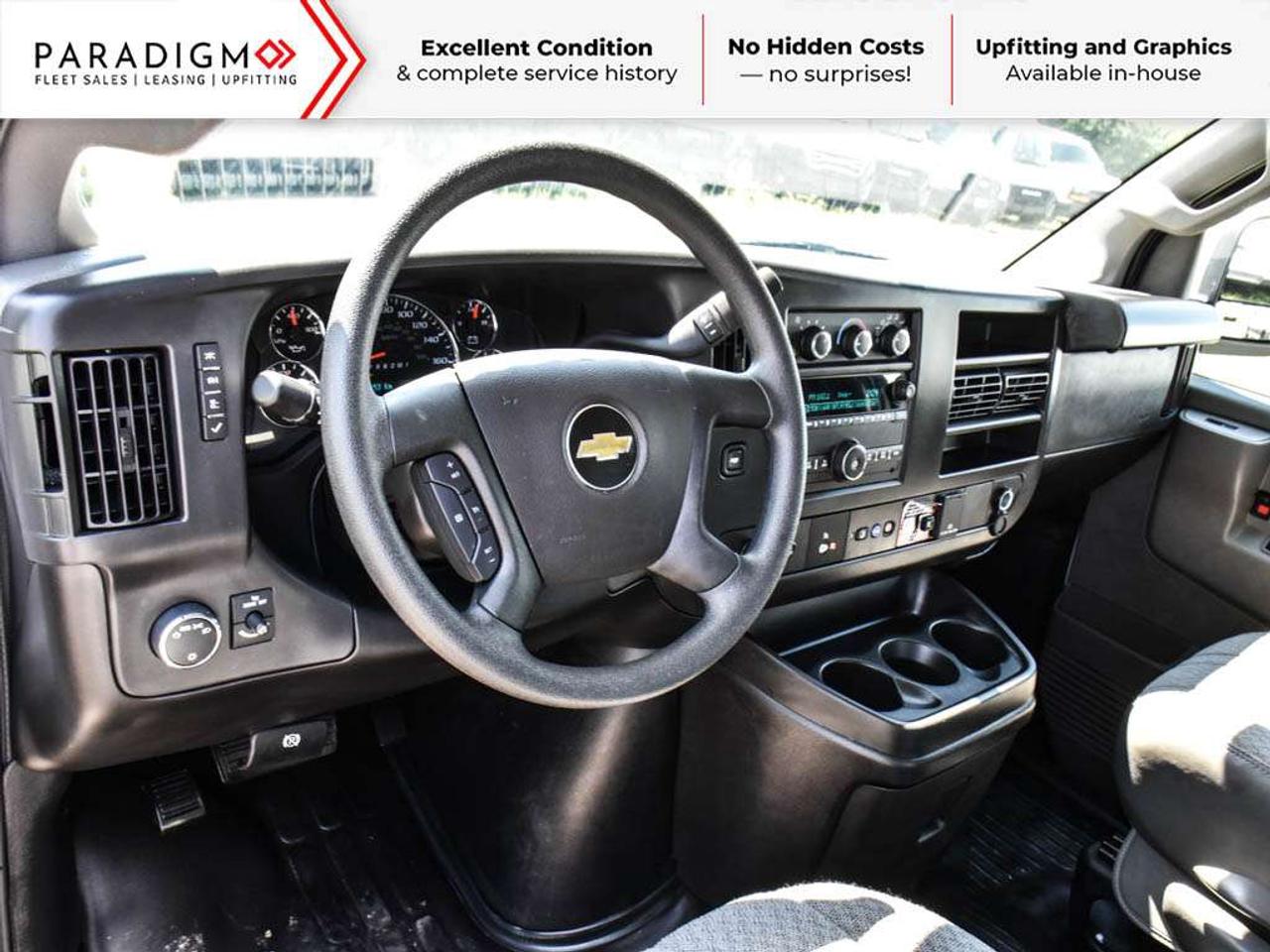 2025 Chevrolet Express 2500 135" Low Roof inc Cab Divider Photo