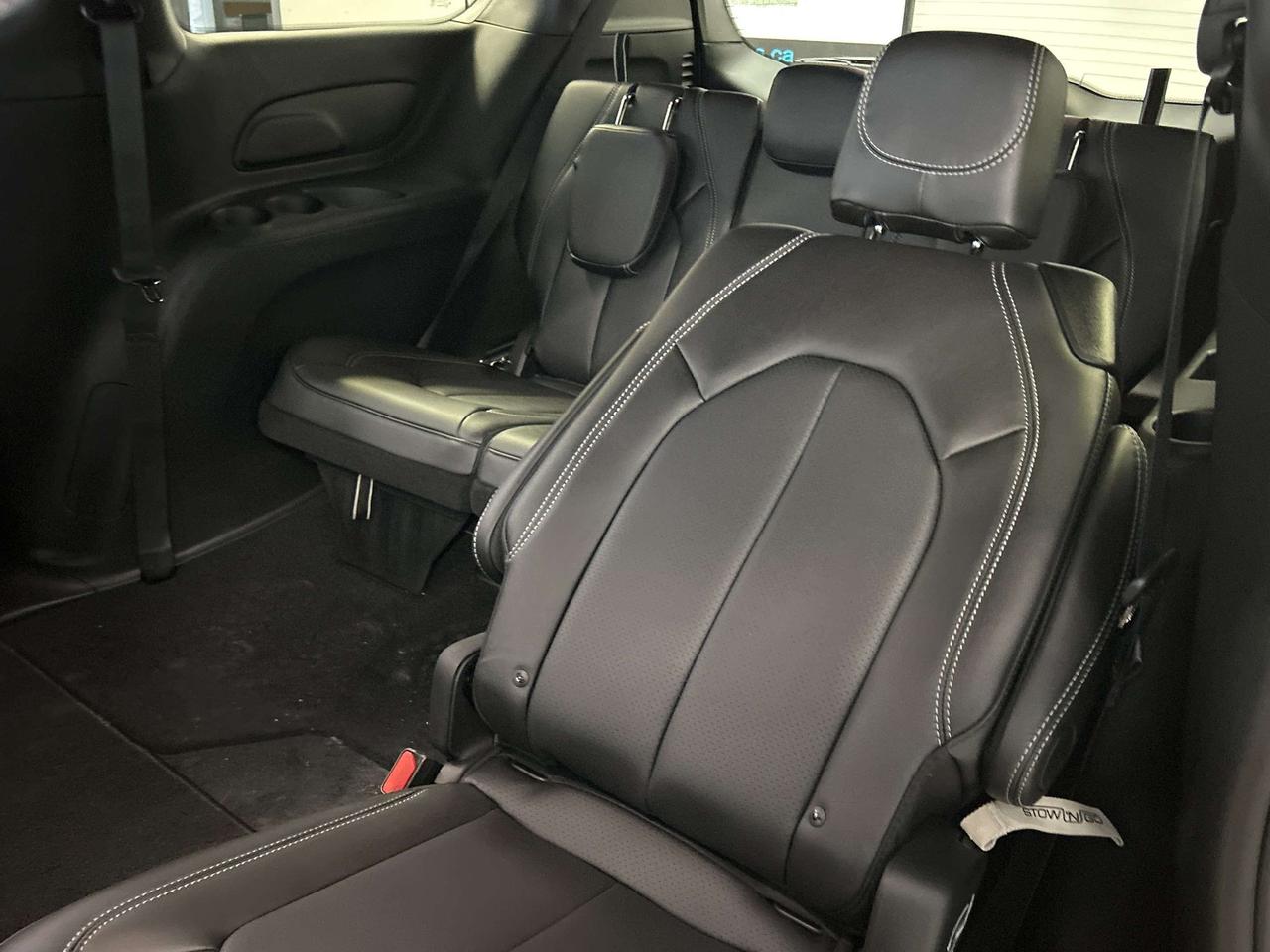 2026 Chrysler Grand Caravan SXT Front-Wheel Drive Passenger Van Photo